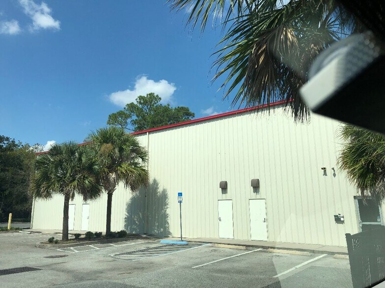 Primary Photo Of 14129 Beach Blvd, Jacksonville Coworking Space