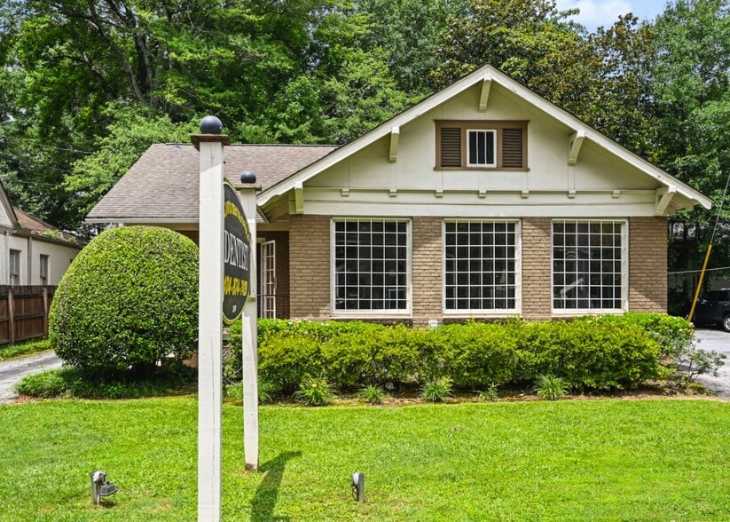 Primary Photo Of 1624 NE Piedmont Ave, Atlanta Medical For Sale