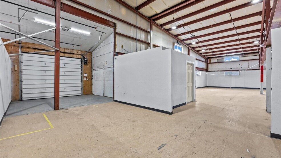 More Photos Of 287 27 Rd, Grand Junction Warehouse For Lease