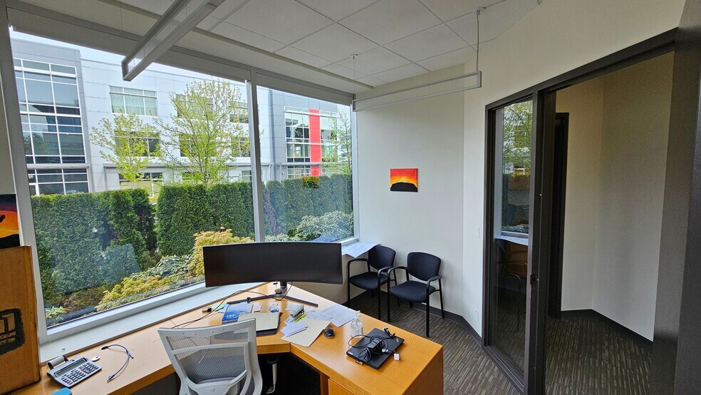 More Photos Of 8047 199th St, Langley Office For Sale