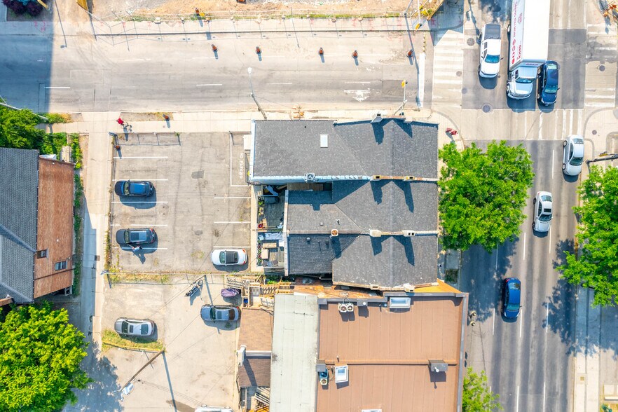 More Photos Of 220 King St W, Hamilton Storefront Retail Residential For Sale