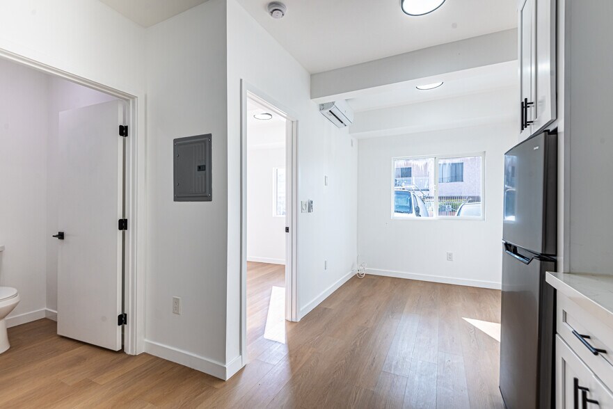 More Photos Of 4771 Marathon St, Los Angeles Apartments For Sale