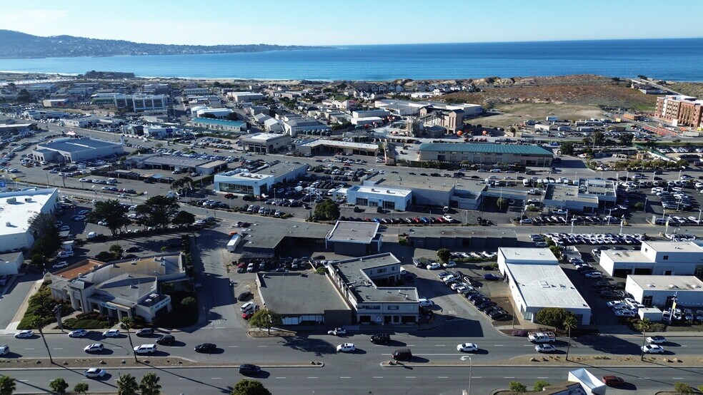 More Photos Of 1725 Fremont Blvd, Seaside General Retail For Sale