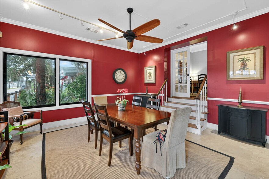 More Photos Of 1607 Norwich St, Brunswick Flex For Sale