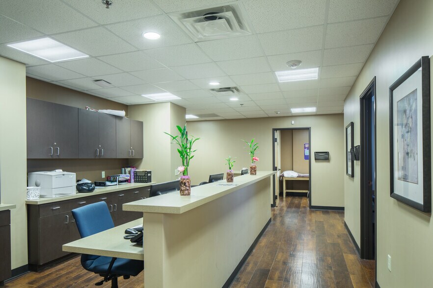 More Photos Of 5040 N 15th Ave, Phoenix Medical For Sale