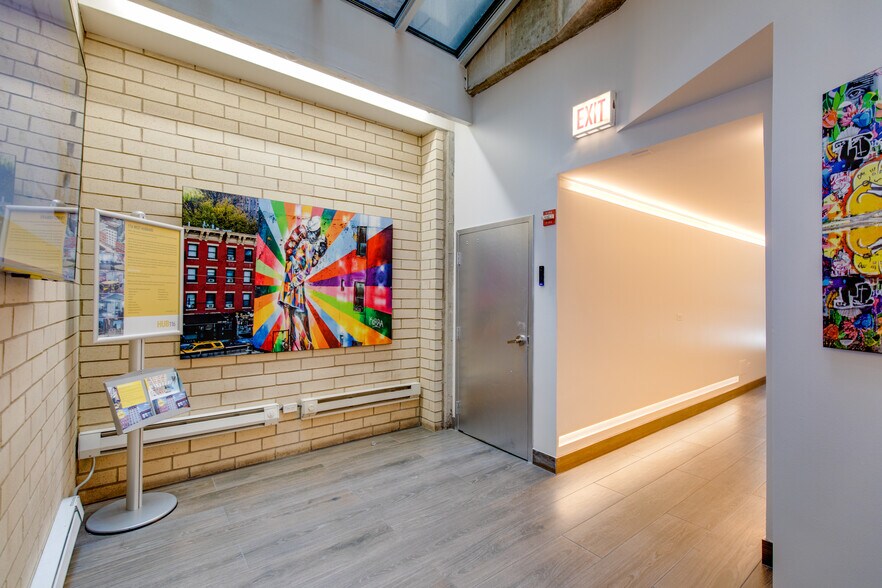 More Photos Of 116 W Hubbard St, Chicago Office For Lease