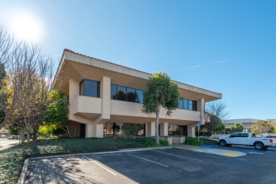 More Photos Of , Ventura Office For Sale