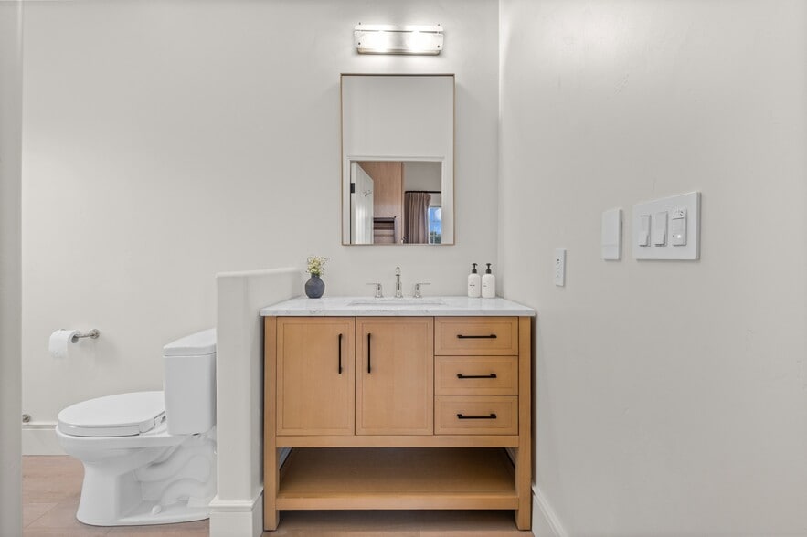 More Photos Of 21305 E Cliff Dr, Santa Cruz Hotel For Sale