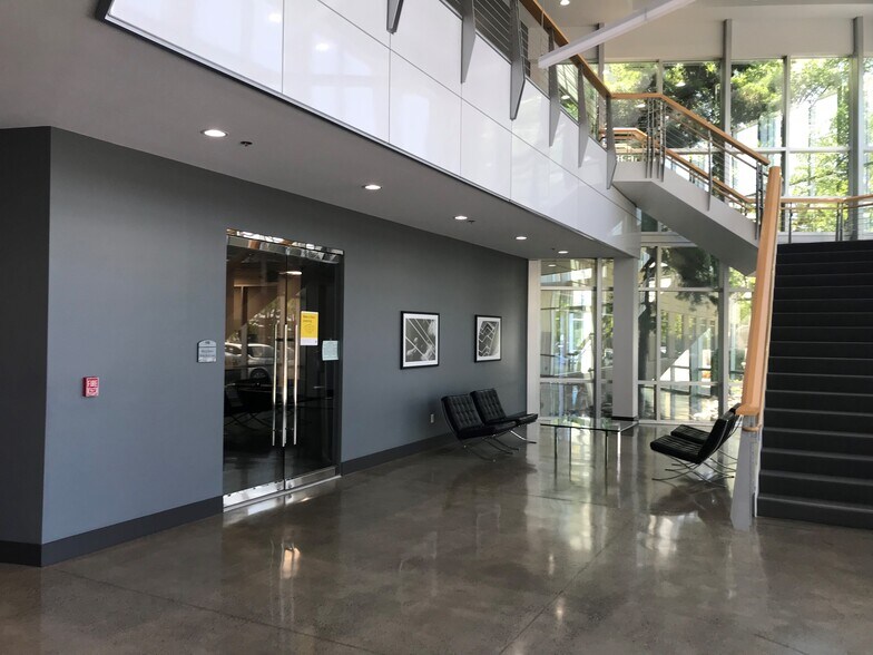 More Photos Of 3010 Lava Ridge Ct, Roseville Office For Lease