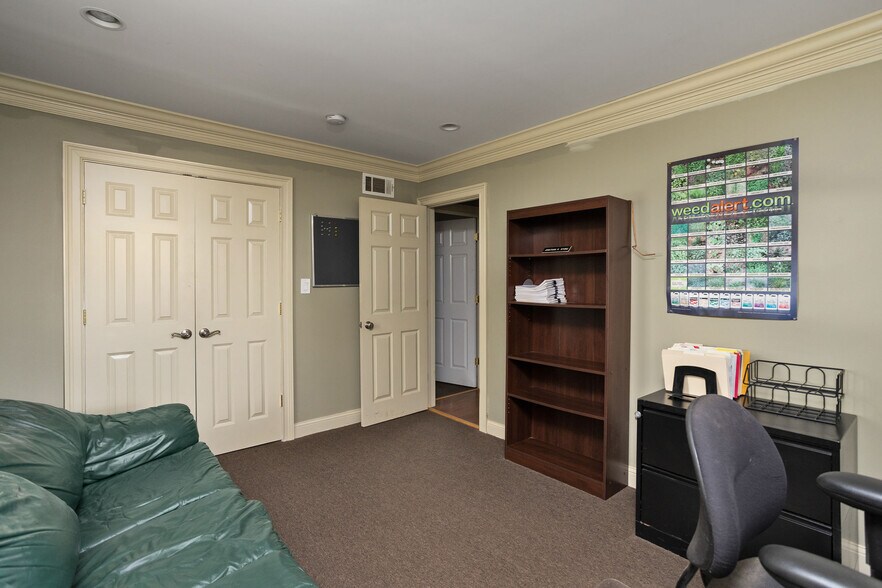 More Photos Of 1693 Burlington Jacksonville Rd, Bordentown Land For Sale