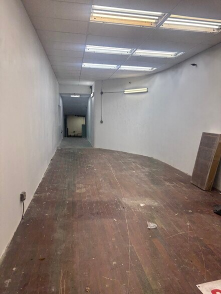 More Photos Of 10 E 37th St, New York Office For Lease
