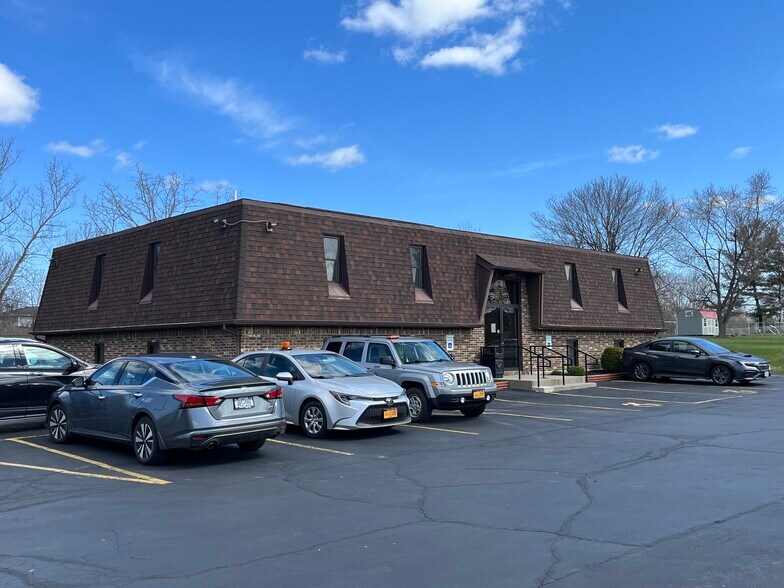 More Photos Of 928 French Rd, Buffalo Office For Sale