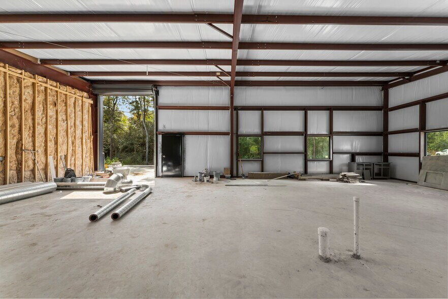 More Photos Of 402 Honea Egypt Rd, Magnolia Flex For Lease