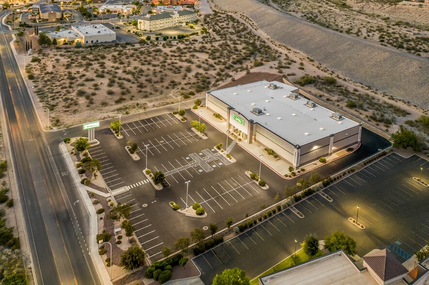 More Photos Of 2230 N Telshor Blvd, Las Cruces Freestanding For Sale