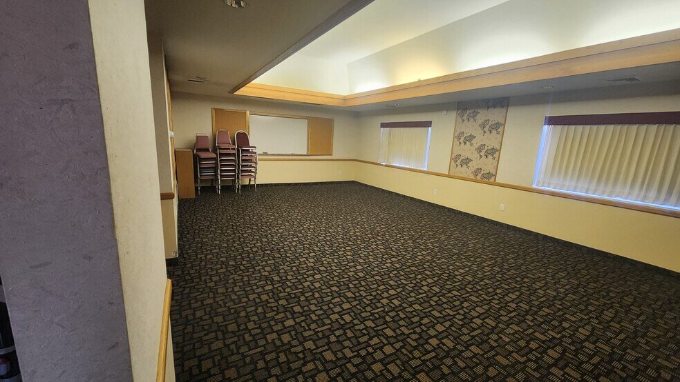 More Photos Of 380 W 7200 S, Midvale Hotel For Lease