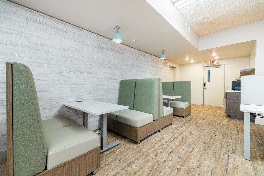 More Photos Of 830 Henry St, Ann Arbor Apartments For Sale