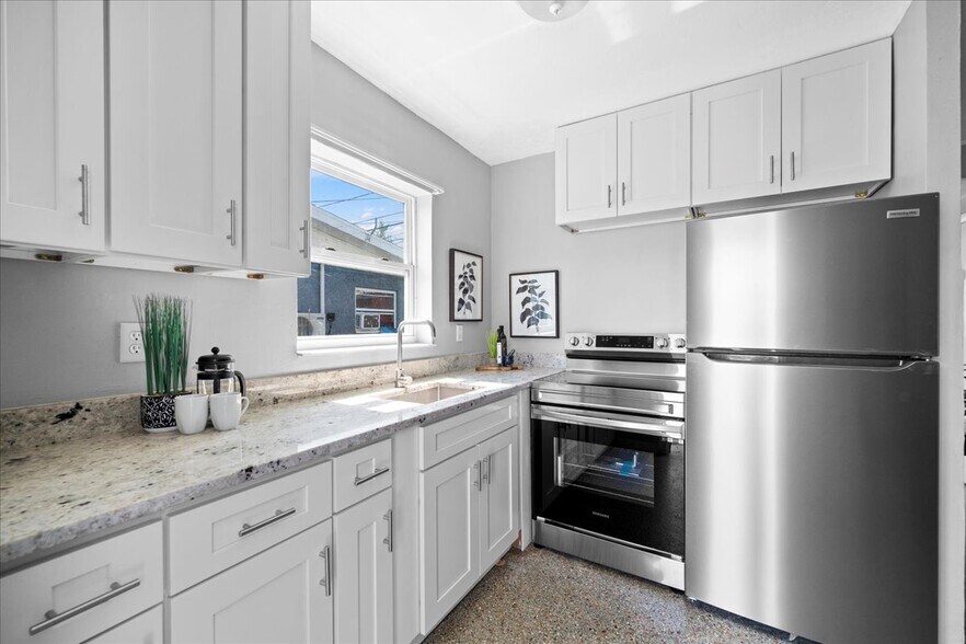 More Photos Of 6538 42nd Ave N, Kenneth City Apartments For Sale