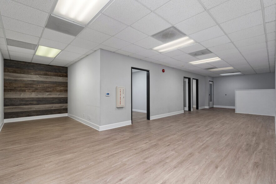 More Photos Of 312 Broadway St, Laguna Beach Office For Lease