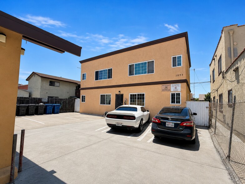 More Photos Of 1073 Hoffman Ave, Long Beach Apartments For Sale