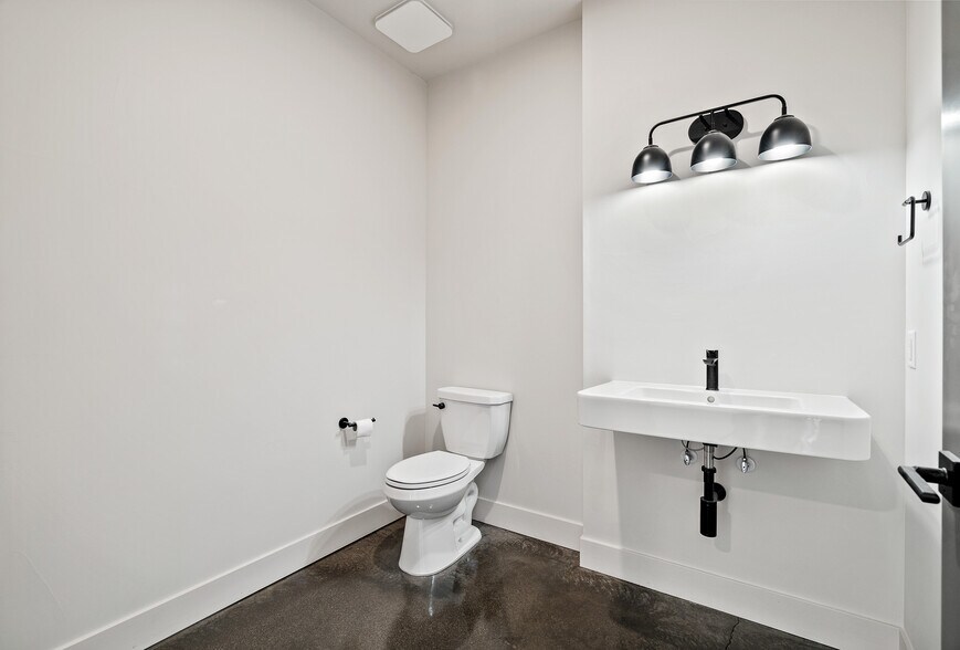 More Photos Of 421 Chestnut St, Buena Vista Apartments For Sale