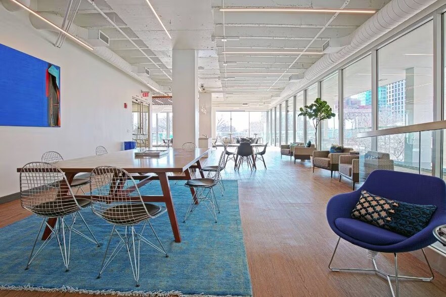 More Photos Of 325 Chestnut St, Philadelphia Coworking Space