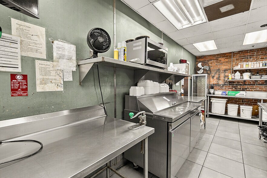 More Photos Of 220 Saint Joseph Ave, Brewton Lodge Meeting Hall For Sale