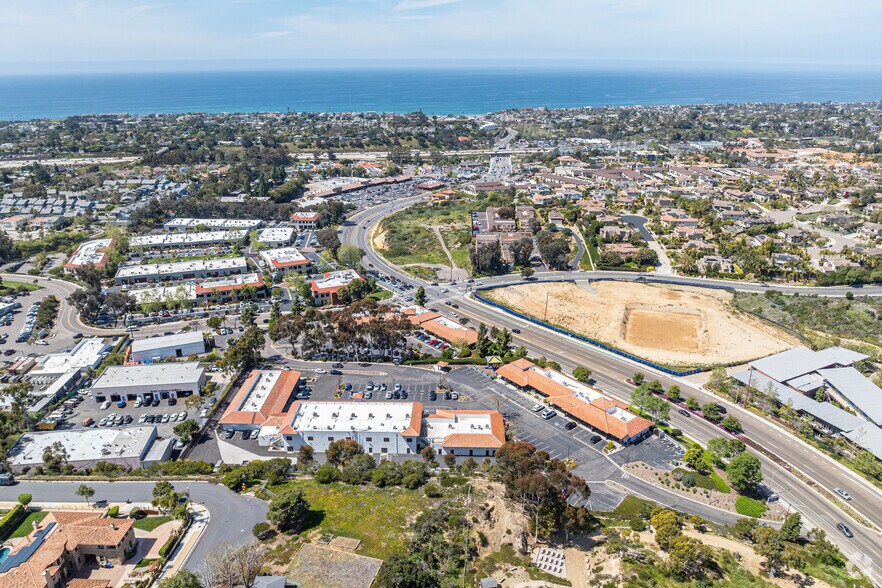 More Photos Of 681 Encinitas Blvd, Encinitas Office For Lease