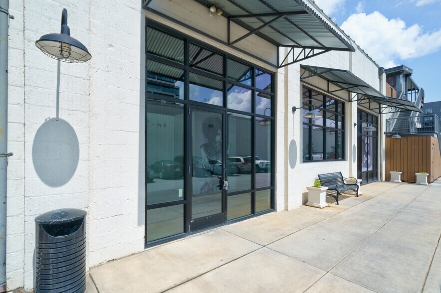 More Photos Of 1085 Howell Mill Rd NW, Atlanta General Retail For Lease