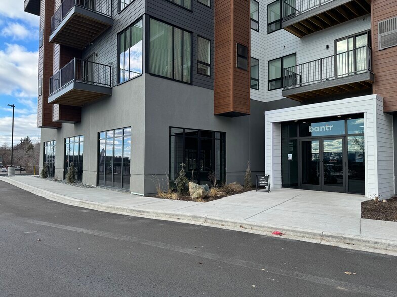 More Photos Of 1520 Elm St, Wausau Apartments For Lease