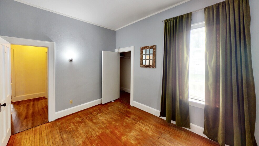 More Photos Of 140 W Front St, Perrysburg Office For Sale