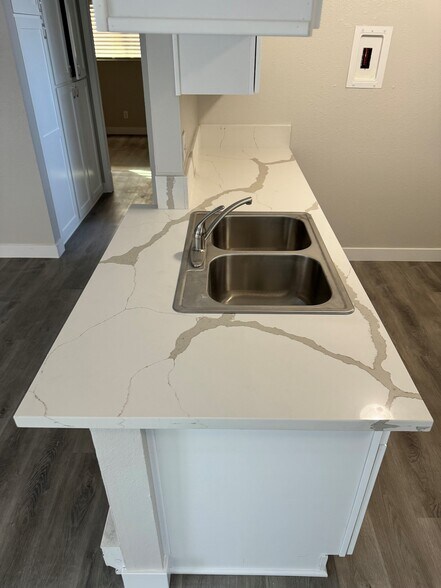 More Photos Of 14534 Bellflower Blvd, Bellflower Apartments For Sale
