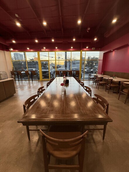 More Photos Of 3995 Richmond Ave, Houston Storefront Retail Office For Lease