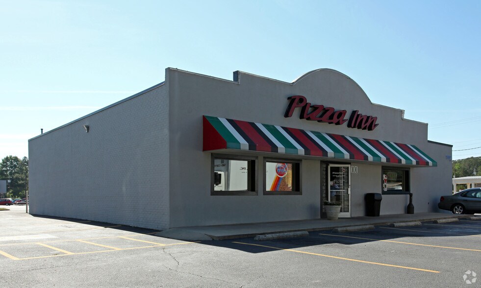 More Photos Of 105-212 N Fairview Rd, Rocky Mount Unknown For Lease