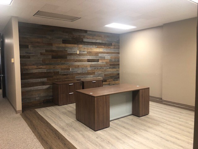 More Photos Of 200 Loraine St, Midland Office For Lease