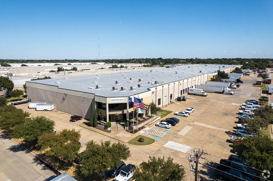 Primary Photo Of 1430 Bradley Ln, Carrollton Warehouse For Lease