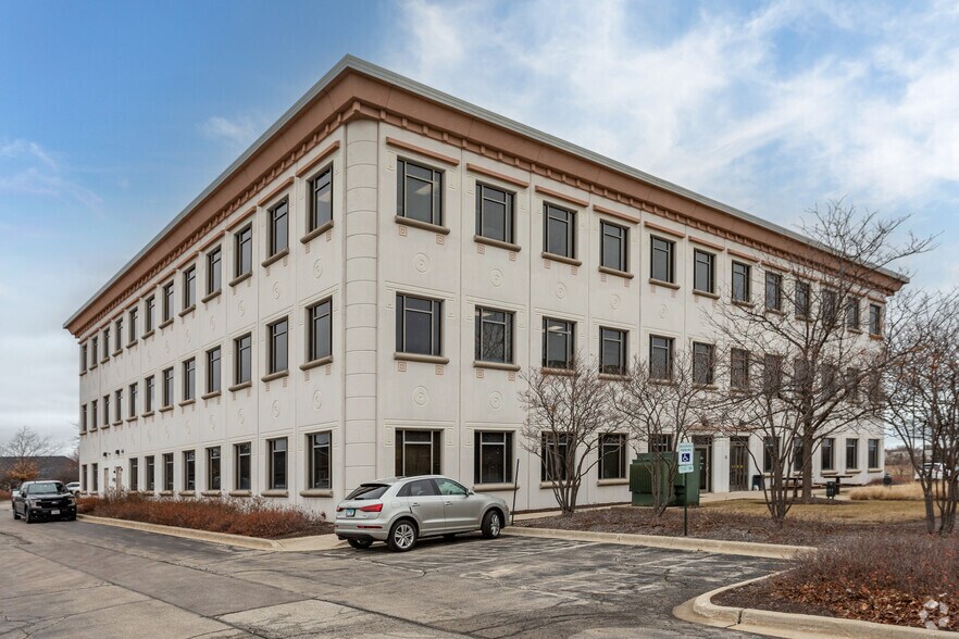 More Photos Of 2401 Ravine Way, Glenview Office For Lease