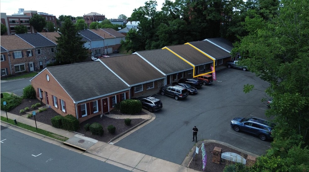 More Photos Of 9028 Prince William St, Manassas Medical For Lease