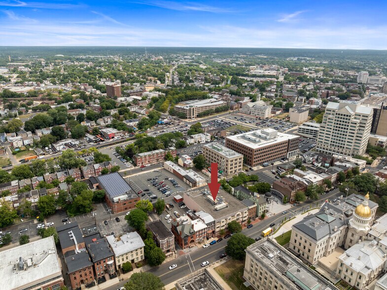 More Photos Of 150 W State St, Trenton Office For Lease