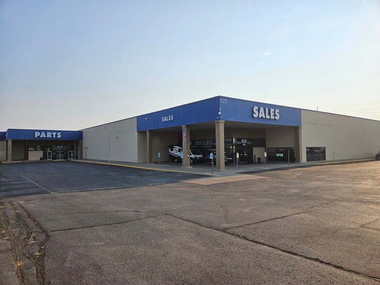 Primary Photo Of 525-555 E Francis Ave, Spokane Auto Dealership For Sale