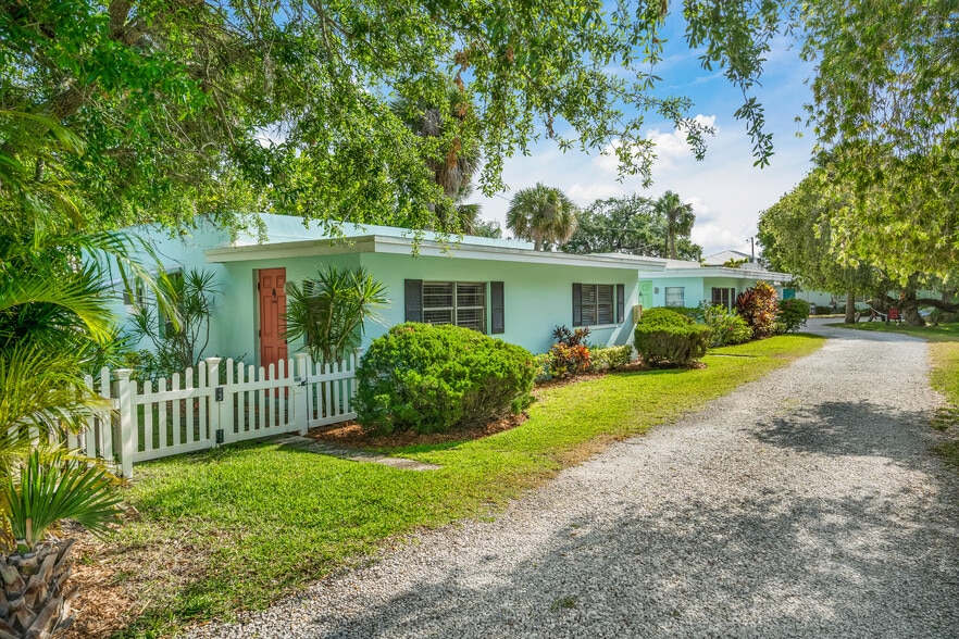 More Photos Of 11450 S Indian River Dr, Sebastian Hotel For Sale
