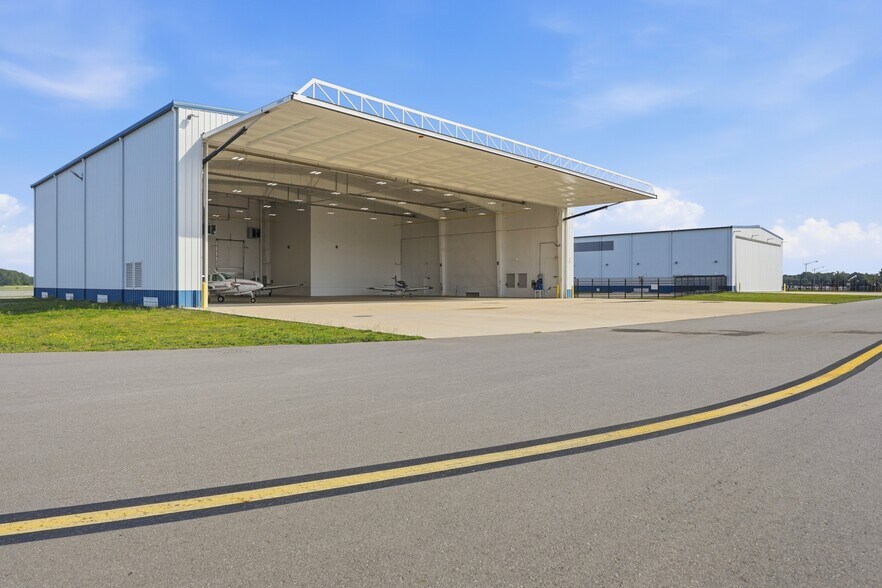 Primary Photo Of 451 Airport Rd, Greenville Airplane Hangar For Lease