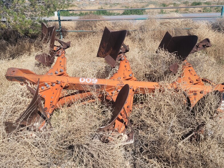 More Photos Of 3171 Tillman St, Pahrump Industrial For Sale