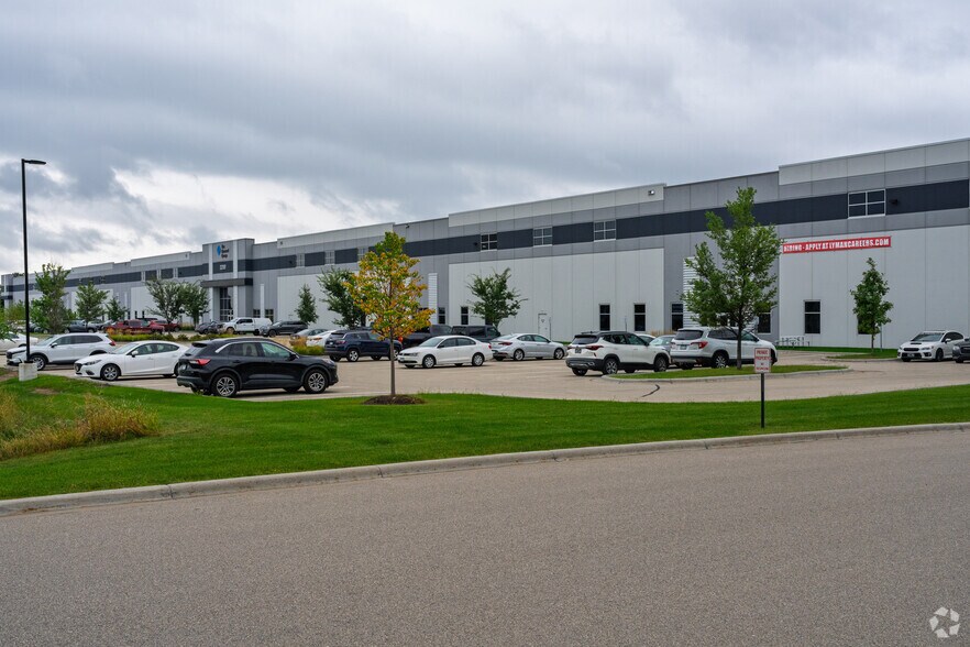 More Photos Of 3200 4th Ave E, Shakopee Distribution For Lease