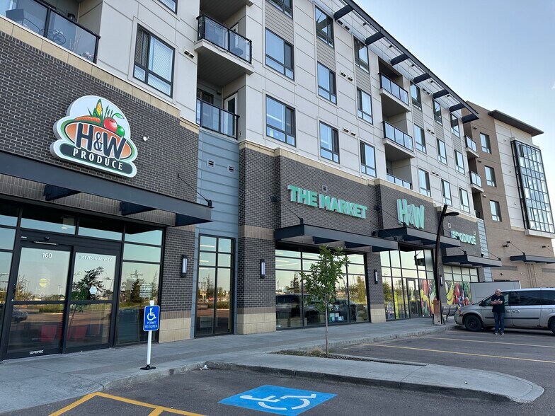 More Photos Of 2021 Sherwood Dr, Sherwood Park General Retail For Lease