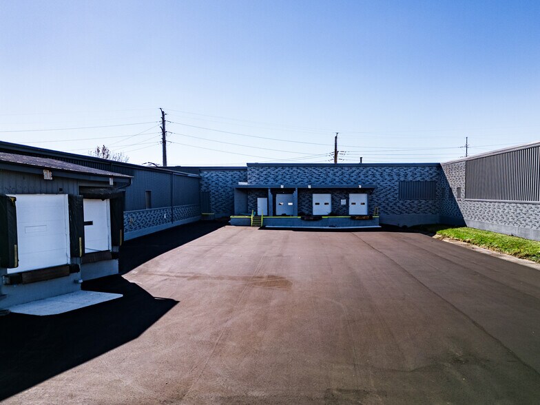 More Photos Of 1555 State Highway 75, Freeport Manufacturing For Lease