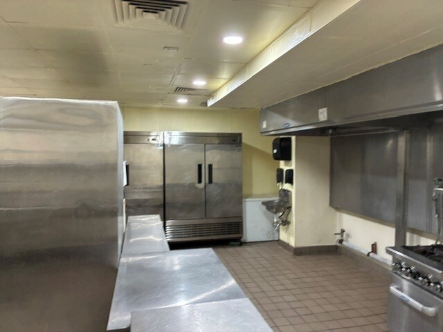 More Photos Of 705 Main St, Houston Apartments For Sale