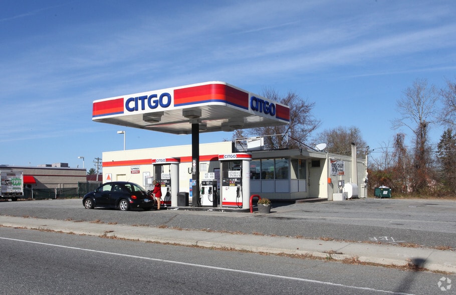 Primary Photo Of 592 Providence Rd, Brooklyn Convenience Store For Sale