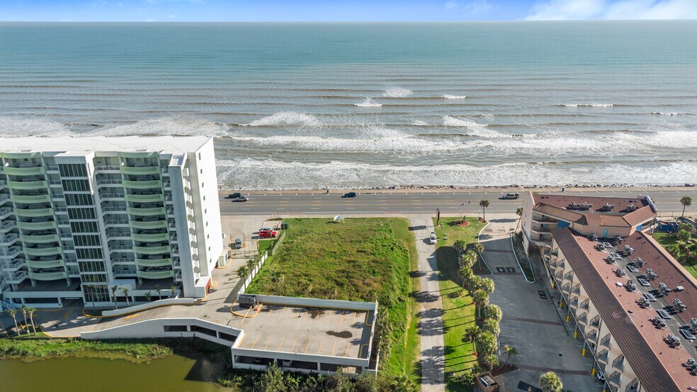 More Photos Of 9510 Seawall Blvd, Galveston Land For Sale