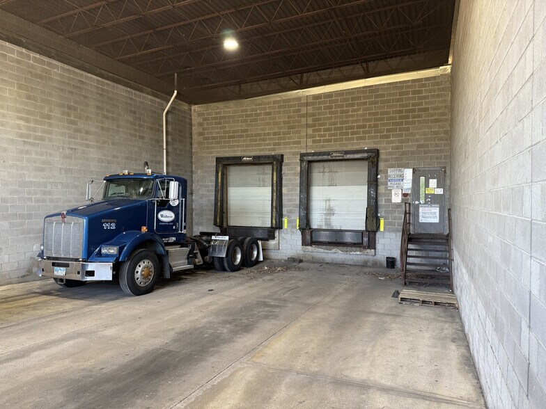 More Photos Of 21845 Drake Rd, Strongsville Manufacturing For Sale