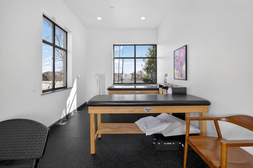 More Photos Of 9433 N Kelley Ave, Oklahoma City Office For Sale